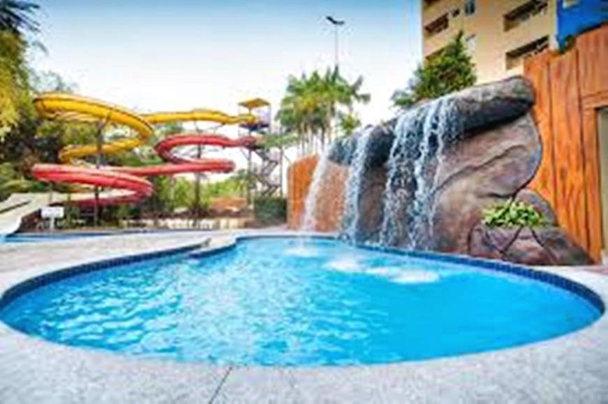 Flat Golden Dolphin Grand Hotel - Quarto E Sala Com Roupa De Cama E Banho - Piscinas 24H Caldas Novas Exterior photo